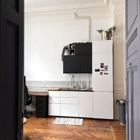 Appartement Typique Lillois Lille Exteriör bild
